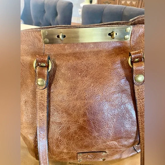 Patricia Nash Tote - Picture 3 of 15